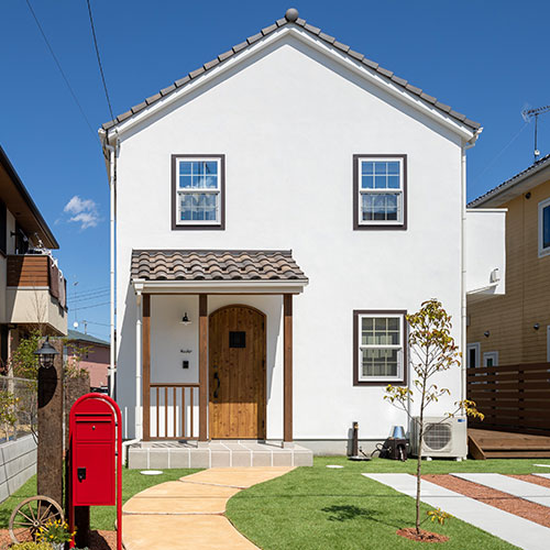 飽きのこないナチュラルシンプルなお家