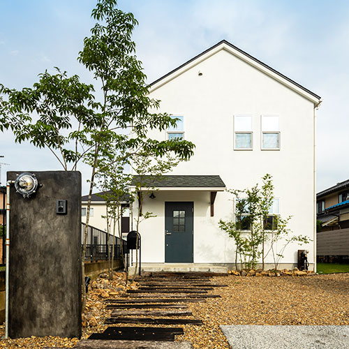 シンプル×インダストリアルなお家