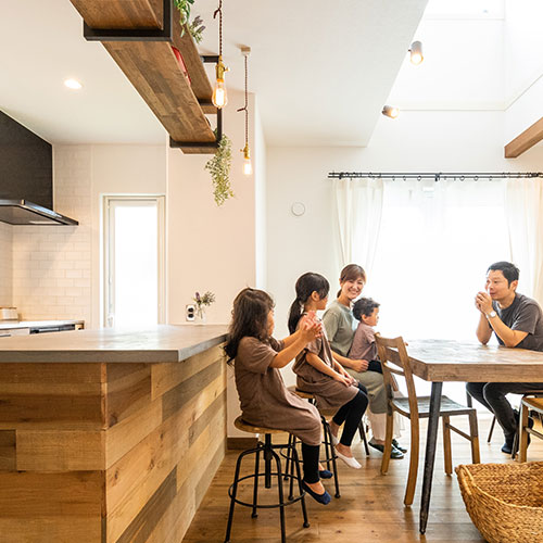 シンプル×インダストリアルなお家