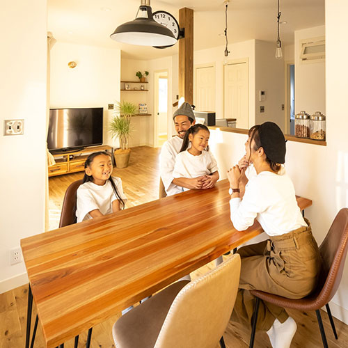 広々としたパントリーが特徴のサーファーズスタイルのお家